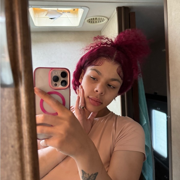 Profile Picture of Augustina Jimenez (@augustina_j) on Poshmark