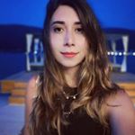 Profile Picture of Deniz Yetkin Taşdemir (@benhalakuslarahayran) on Instagram