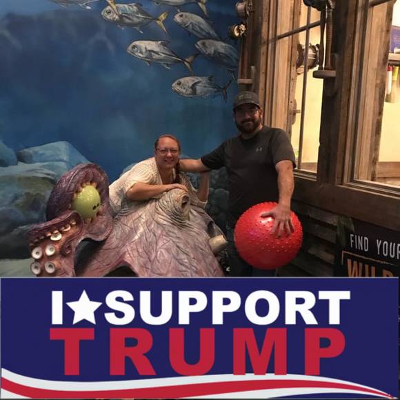 Profile Picture of Brian Montezuma (@brianmontezuma) on Poshmark