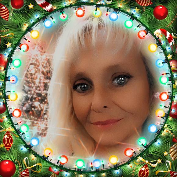 Profile Picture of Sissy Allen (@anne_allen) on Poshmark