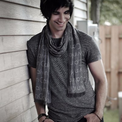 Profile Picture of Dan Spencer (@danspencermusic) on Twitter