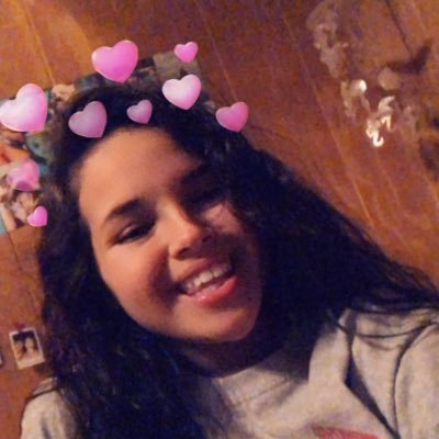 Profile Picture of J•O•S•I•E ❤️ 💍 🥵 (@JosieCuellar2) on Twitter