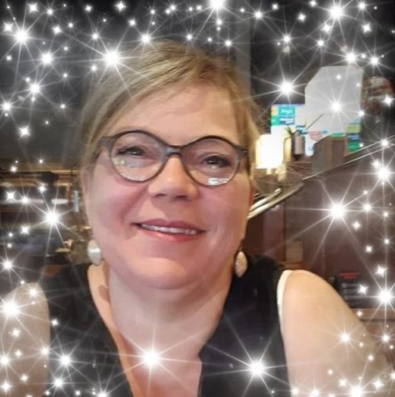 Profile Picture of Martine lise Gauthier (@martinelise626) on Poshmark