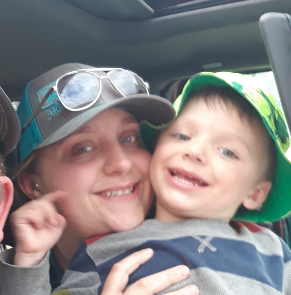 Profile Picture of Jessica Axtell (@jessicaaxtell) on Poshmark