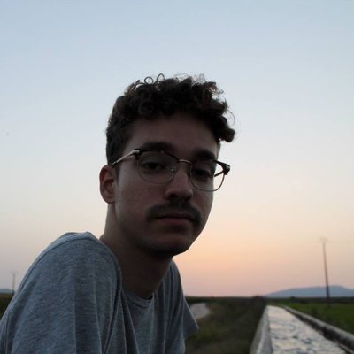 Profile Picture of Julio Álvarez (@conamorCharlie) on Twitter