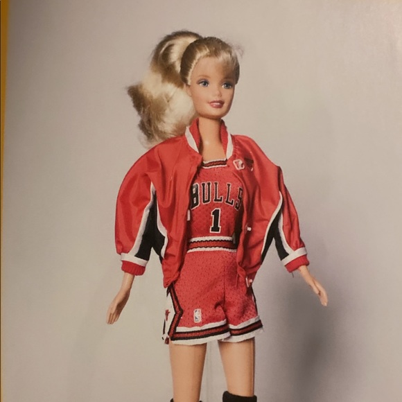 Profile Picture of Magda Adamczewski (@magslena) on Poshmark