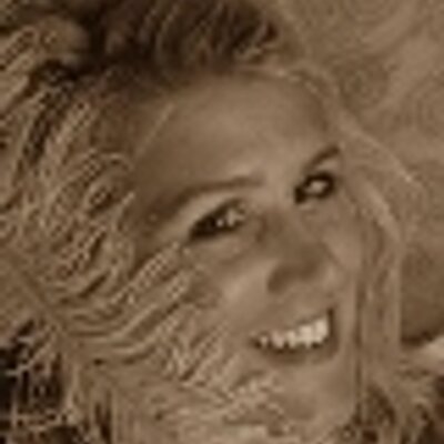 Profile Picture of EvelynCole (@EvelynCole16) on Twitter