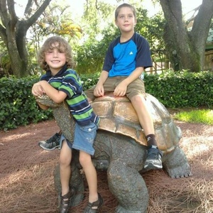 Profile Picture of Darwin Harmon (@dharmon81) on Myspace