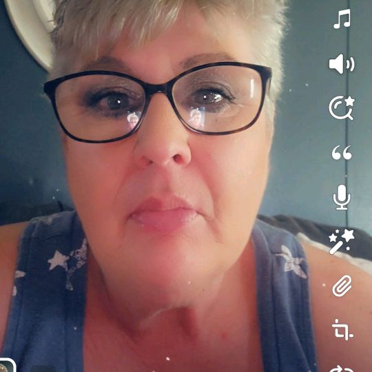 Profile Picture of robinscharkey (@robin.scharkey) on Tiktok