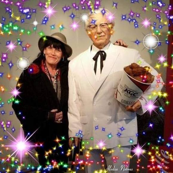 Profile Picture of Robyn Roskey (@roskey) on Poshmark