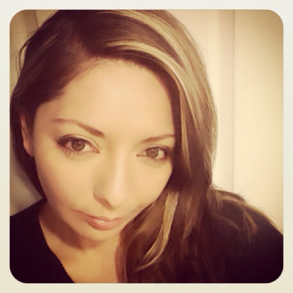 Profile Picture of Katherine Droguett (@kdroguett) on Poshmark