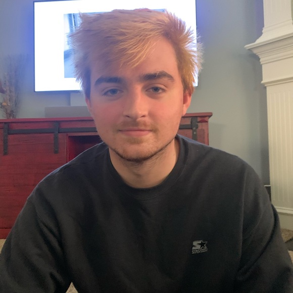 Profile Picture of Trey Croddy (@treyc_4) on Poshmark