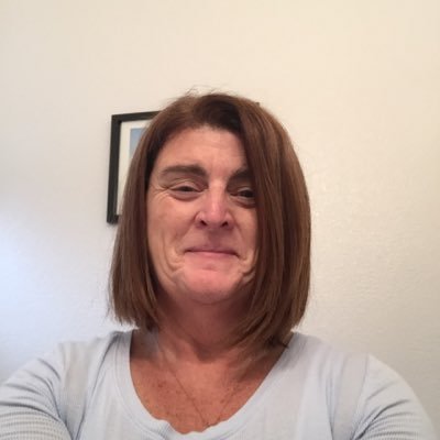 Profile Picture of Claire Thorpe (@velosetar1) on Twitter