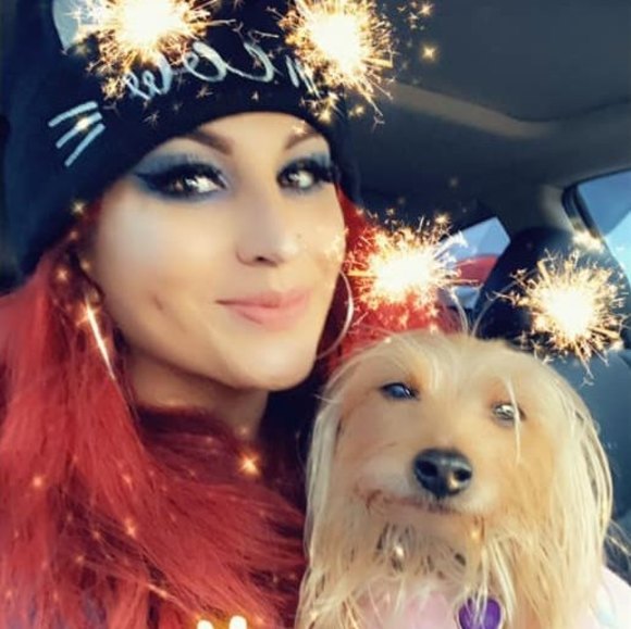 Profile Picture of Shevy Strebel (@shevyvon) on Poshmark