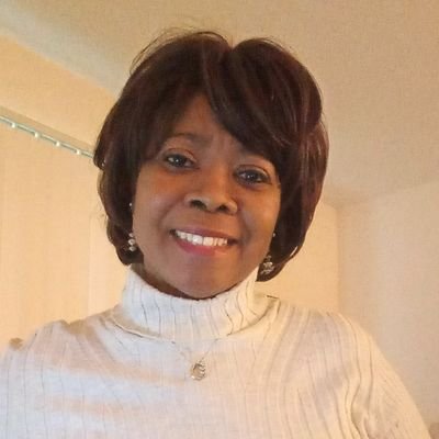 Profile Picture of Sylvia Rutledge (@SylviaRutledge1) on Twitter