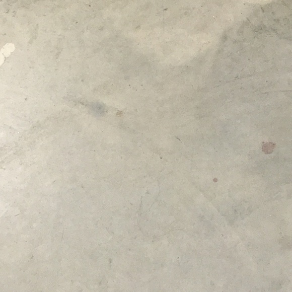 Profile Picture of Kelly Glebus (@kglebus695) on Poshmark