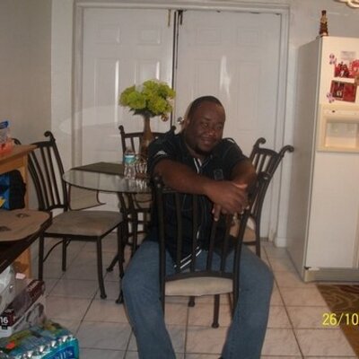 Profile Picture of Phillip Whitby (@pwhitby1980) on Twitter