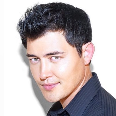 Profile Picture of Christopher Sean (@ChristopherSean) on Twitter