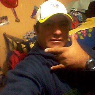 Profile Picture of Samuel Holmasavar (@samuel.holmasavar) on Facebook