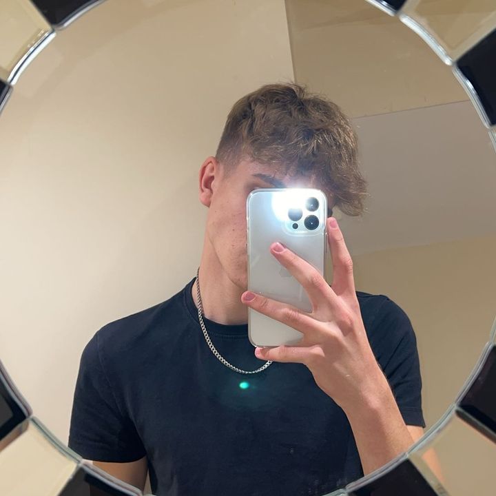 Profile Picture of Joseph (@joe_smalley) on Tiktok