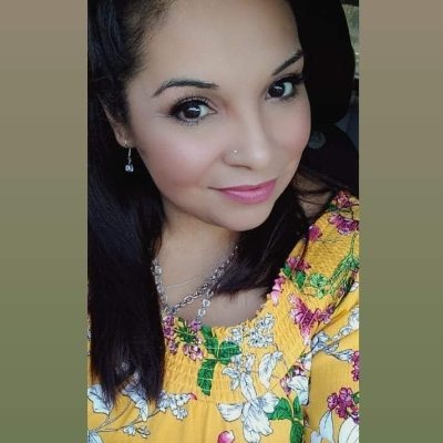 Profile Picture of Sandra Mora (@SandraM8099) on Twitter