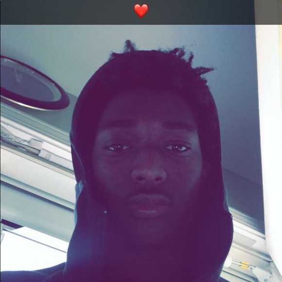 Lazarus Conley - Poshmark Profile Picture of Lazarus Conley (@lcalways) on Poshmark