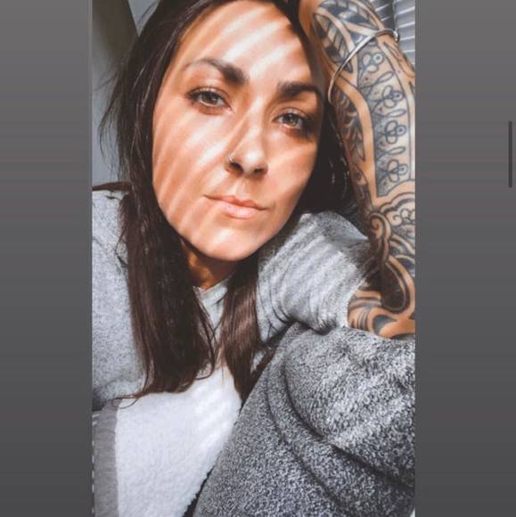 Profile Picture of Michelle Coulombe (@mcoulombe) on Poshmark