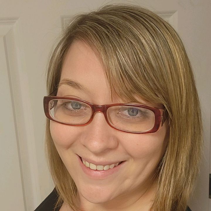 Profile Picture of Anna Throckmorton (@athrockmorton) on Tiktok