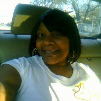 Profile Picture of PAMELA DEVINE (@MSDIVADOLL30) on Twitter