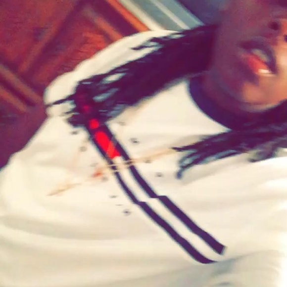 Profile Picture of Tommy Grant (@youngyayo16) on Poshmark