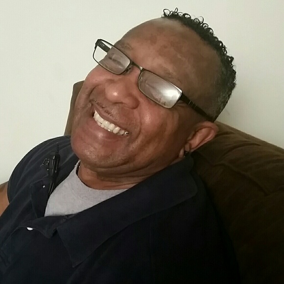 Profile Picture of Lloyd Anderson (@lander36) on Poshmark