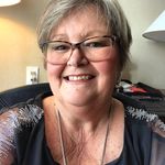 Profile Picture of Patti Lyons (@happycreativelady) on Instagram