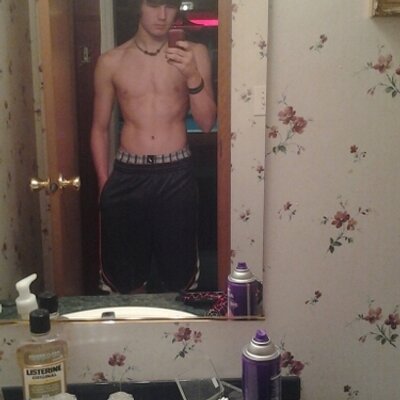 Profile Picture of Dylan Goff (@dylangoff96) on Twitter