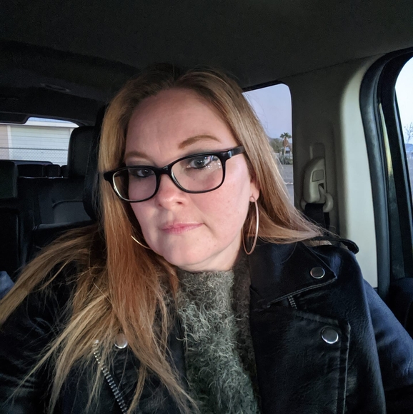 Profile Picture of Tonya Timberlake-rudisill (@zordac) on Poshmark