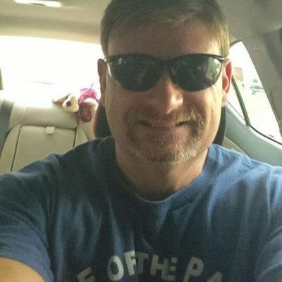 Profile Picture of Buddy Farmer (@farmer_buddy) on Twitter