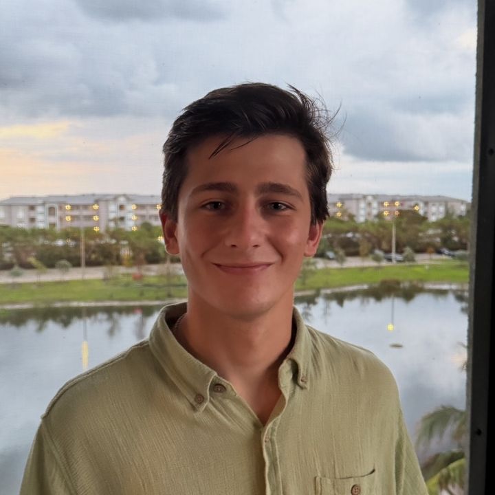 Profile Picture of iamjoeythacker (@neighborhood_npc) on Tiktok