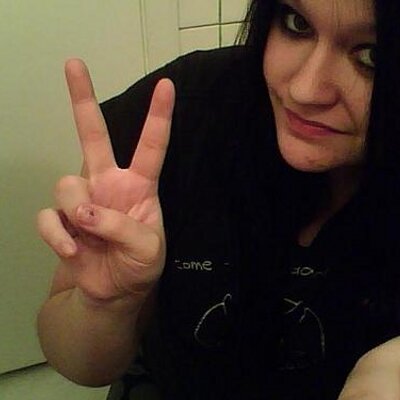 Profile Picture of Alyssa Addison Naper (@rainbabyomg) on Twitter