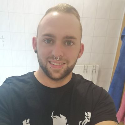 Profile Picture of Dennis Hendricks (@DennisH31490671) on Twitter