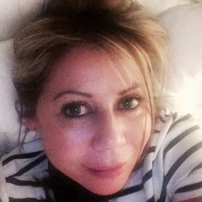 Profile Picture of Yolanda M Davidson (@yolidav) on Twitter