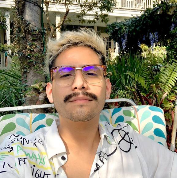 Profile Picture of Joseph Rosales (@joejoerr) on Poshmark