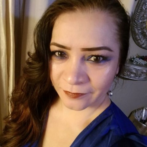 Profile Picture of Salome Adnerb (@salomeadnerb) on Poshmark