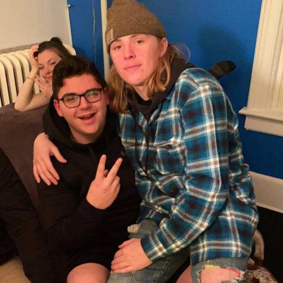 Profile Picture of Logan Rodriguez (@suganips58) on Poshmark