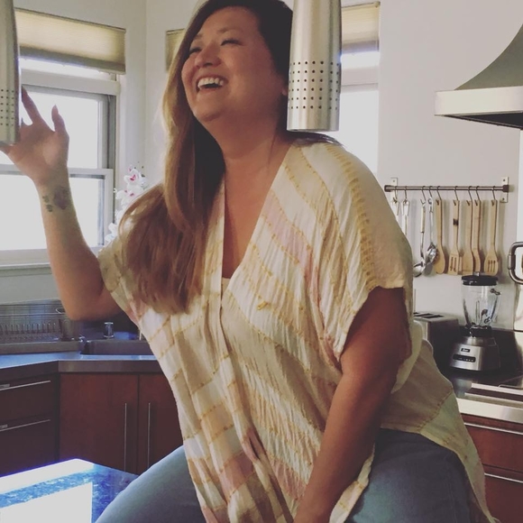 Profile Picture of Connie Koska (@lytefx) on Poshmark