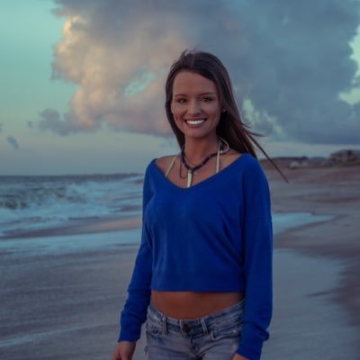 Profile Picture of Mackenzie Frank  👸🏽 (@mackenzieefrank) on Twitter