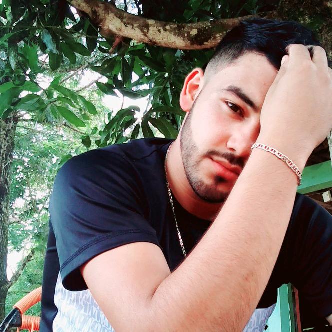 Profile Picture of Rolando Acosta (@rolando.acosta06) on Tiktok