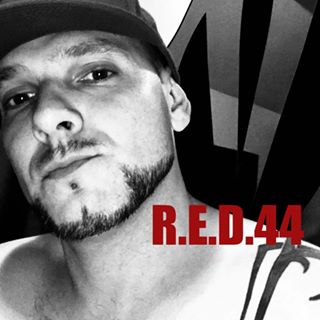 Profile Picture of Robert Woods (Raw Bidnez) (@redstafortyfour13) on Facebook