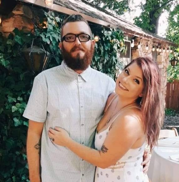 Profile Picture of Jessica Shultz (@usmcwiffy) on Poshmark