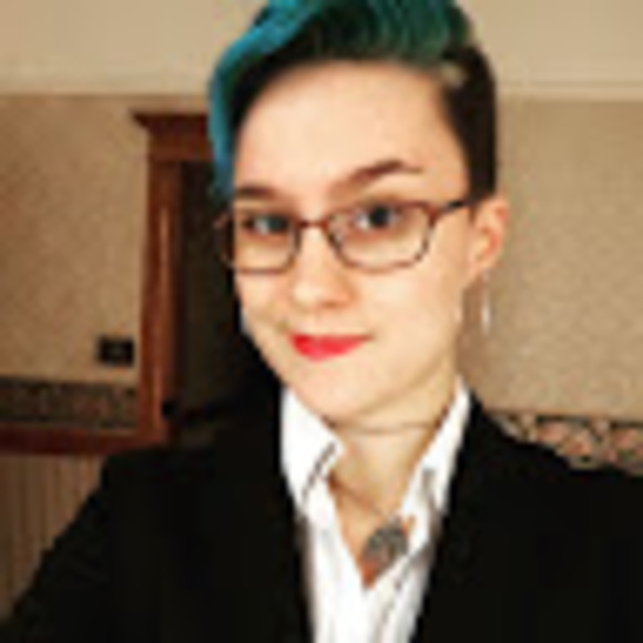 Profile Picture of Sarah Lokay (@slokay) on Poshmark