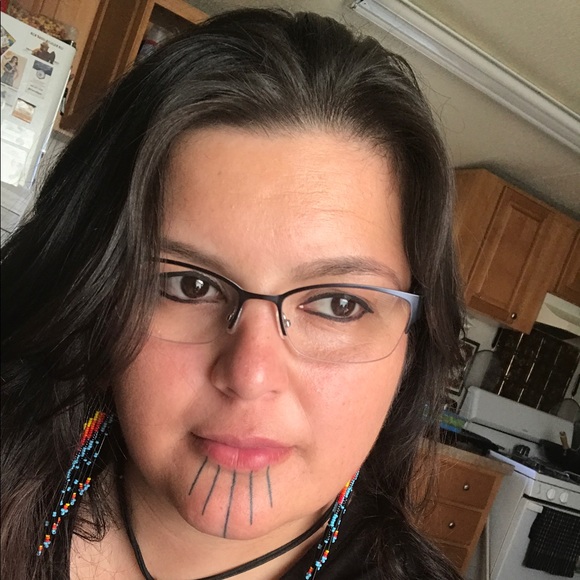 Profile Picture of Lupe Luna (@gluna4579) on Poshmark