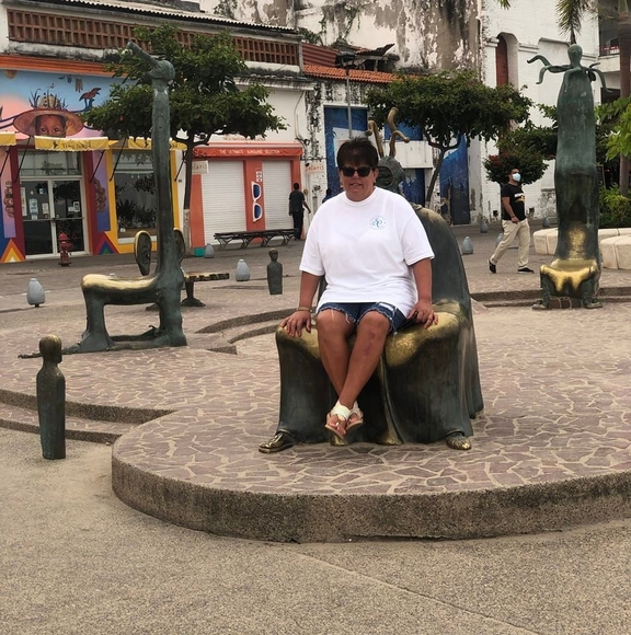 Profile Picture of Lisa Mcnay (@lgmcnay) on Poshmark